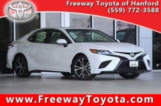 Used 2018 Toyota Camry SE in Hanford, California