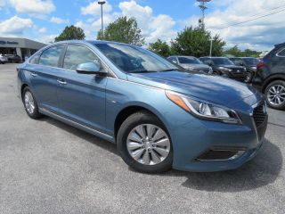 Used 2016 Hyundai Sonata SE in Cookeville, Tennessee