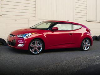 Used 2013 Hyundai Veloster Base in Carrollton, Ohio