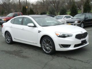 Used 2016 Kia Cadenza in Leesburg, Virginia