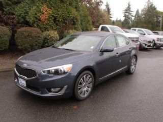 Used 2015 Kia Cadenza Premium in Kirkland, Washington