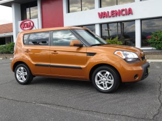 Used 2011 Kia Soul in Valencia, California