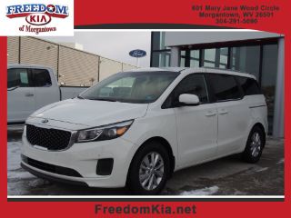 Used 2017 Kia Sedona LX in Morgantown, West Virginia