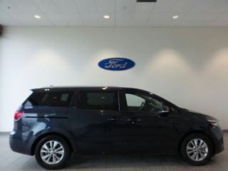 Used 2016 Kia Sedona LX in Marysville, Washington