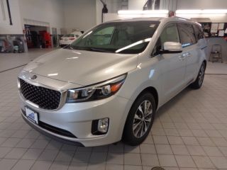 Used 2016 Kia Sedona SX in Oshkosh, Wisconsin
