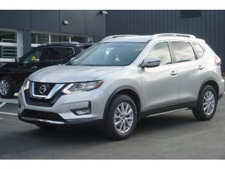 Used 2017 Nissan Rogue SV in Roswell, Georgia