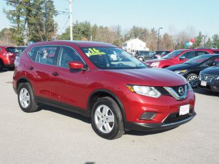 Used 2016 Nissan Rogue S in Concord, New Hampshire