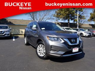 Used 2018 Nissan Rogue SV in Hilliard, Ohio