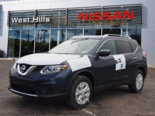 Used 2016 Nissan Rogue SV in Coraopolis, Pennsylvania