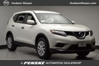 Used 2016 Nissan Rogue S in Jersey City, New Jersey