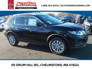 Used 2017 Nissan Rogue SV in Chelmsford, Massachusetts