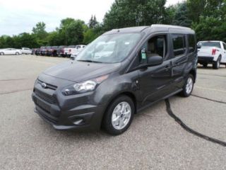 Used 2015 Ford Transit Connect XLT in Rochester Hills, Michigan