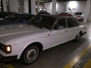 Rolls-Royce Silver Spur Series 2 1993