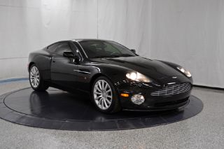 Aston Martin V12 Vanquish 2003