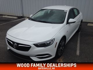 Used 2018 Buick Regal Essence in Batesville, Arkansas