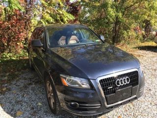 Used 2010 Audi Q5 Premium Plus in North Huntingdon, Pennsylvania