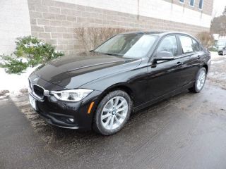 Used 2018 BMW 3 Series 320i xDrive in Stratham, New Hampshire