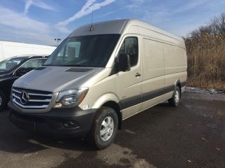 Used 2015 Mercedes-Benz Sprinter 2500 in Fort Washington, Pennsylvania