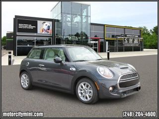 Used 2016 Mini Cooper S in Southfield, Michigan
