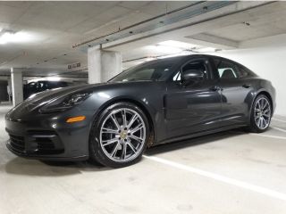 Used 2018 Porsche Panamera in Bellevue, Washington