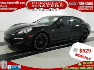 Used 2016 Porsche Panamera in Farmington Hills, Michigan