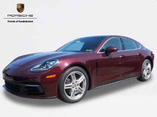 Used 2018 Porsche Panamera 4 in Conshohocken, Pennsylvania