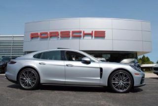 Used 2017 Porsche Panamera 4S in Glendale, Wisconsin