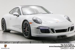 Used 2016 Porsche 911 Carrera in Woodland Hills, California