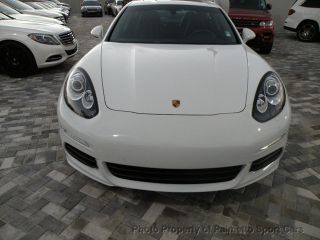 Porsche Panamera S 2015
