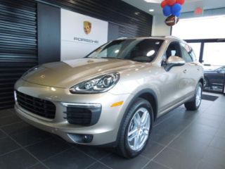 Used 2016 Porsche Cayenne in Williamsville, New York