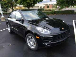 Used 2017 Porsche Macan in Indianapolis, Indiana