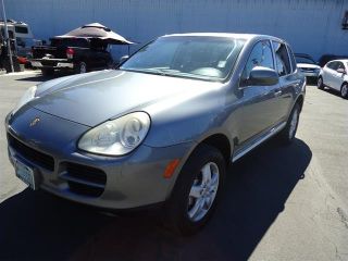 Used 2004 Porsche Cayenne S in Everett, Washington