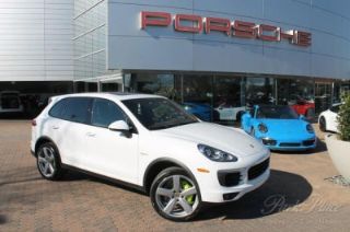 Used 2016 Porsche Cayenne S Hybrid in Dallas, Texas