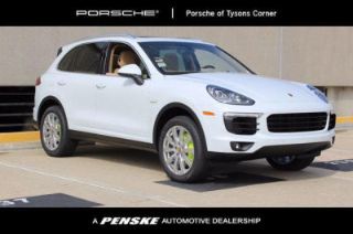 Used 2016 Porsche Cayenne S Hybrid in Vienna, Virginia