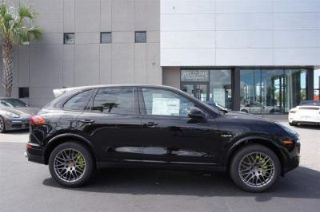Used 2017 Porsche Cayenne S E-Hybrid in Jacksonville, Florida