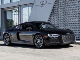 Used 2017 Audi R8 5.2 in Long Beach, California