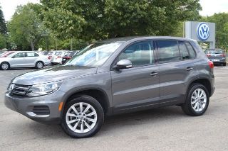 Used 2014 Volkswagen Tiguan SE in Mount Prospect, Illinois
