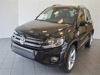 Used 2016 Volkswagen Tiguan in Bedford, Ohio