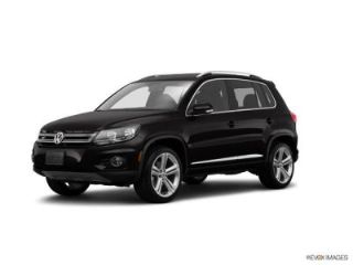 Used 2016 Volkswagen Tiguan S in Mentor, Ohio