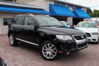 Used 2010 Volkswagen Touareg in Pompano Beach, Florida