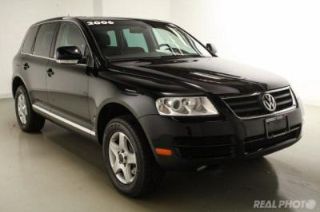 Used 2006 Volkswagen Touareg in Elmhurst, Illinois