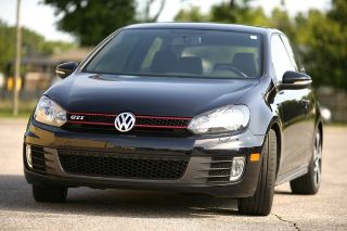 Used 2012 Volkswagen GTI in Farmington Hills, Michigan