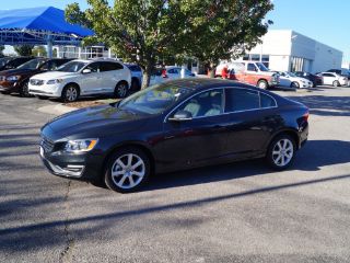 Used 2016 Volvo S60 in Maplewood, Minnesota