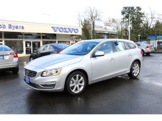 Used 2017 Volvo V60 T5 in Seattle, Washington