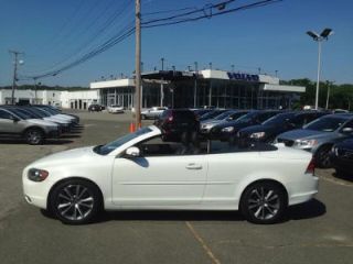 Used 2010 Volvo C70 T5 in Wakefield, Massachusetts