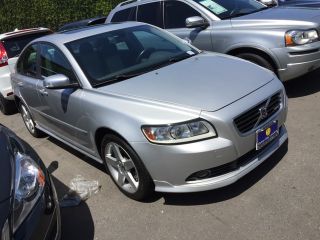 Used 2009 Volvo S40 T5 in Culver City, California