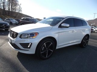 Used 2016 Volvo XC60 T6 R-Design in Simsbury, Connecticut