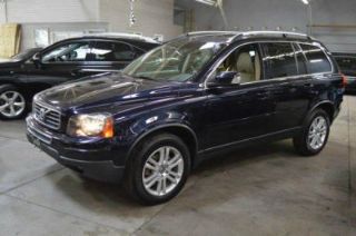 Used 2011 Volvo XC90 in Somerville, Massachusetts