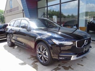 Used 2018 Volvo V90 T6 in Simsbury, Connecticut