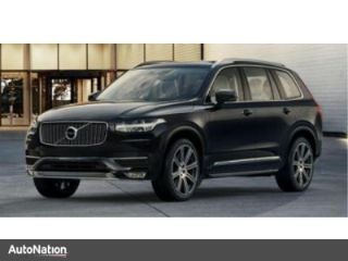 Used 2016 Volvo XC90 T6 Momentum in Bellevue, Washington